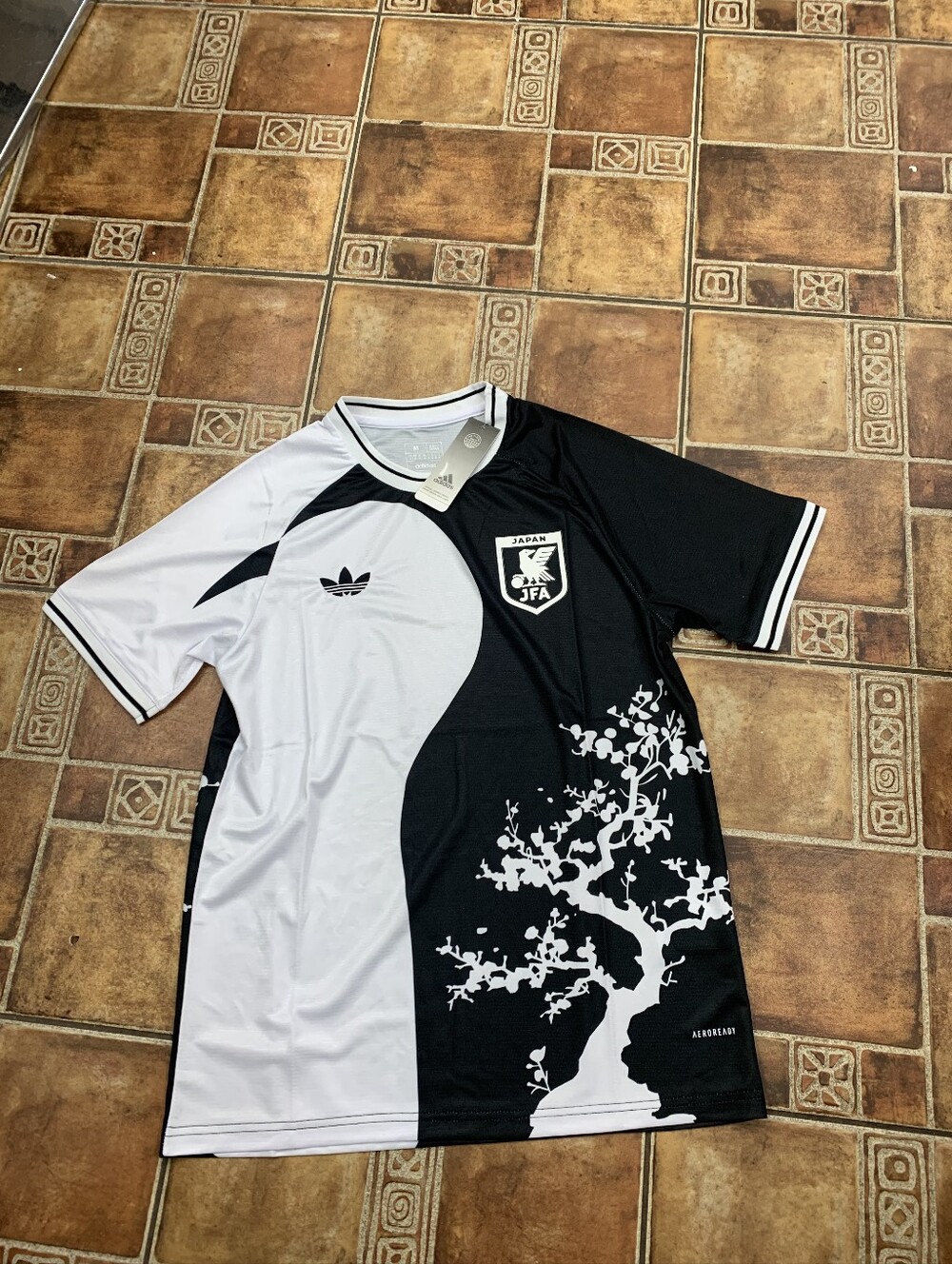 adidas Originals Japan 2026 Custom Fan Art Jersey Size M